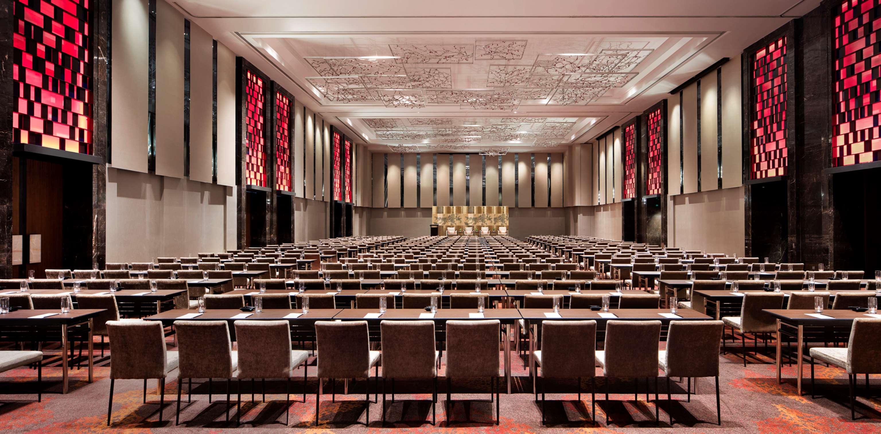Hyatt Regency Чанчунь Экстерьер фото