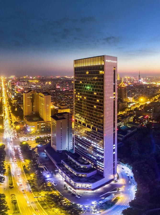 Hyatt Regency Чанчунь Экстерьер фото
